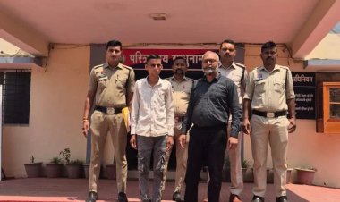 मुंगेली पुलिस का ‘ऑपरेशन बाज’: बार संचालक समेत दो शराब तस्कर गिरफ्तार, 12 लाख की क्रेटा और बीयर जप्त