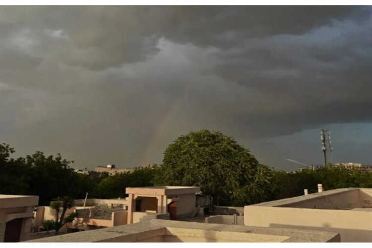 CG WEATHER : छत्तीसगढ़ में कल अंधड़ और बारिश का अलर्ट, लेकिन गर्मी से नहीं मिलेगी राहत, और बढ़ेगा तापमान