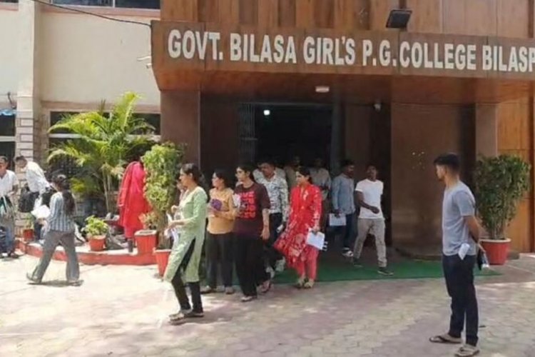 UPSC EXAM: सिविल सर्विस का सपना लेकर पहुंचे हजारों युवा, बिलासपुर में UPSC परीक्षा संपन्न