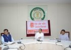 जनहित की योजनाओं के लक्ष्य समय पर पूरे करें, ऋण प्रकरणों का शीघ्र निराकरण करें : कलेक्टर