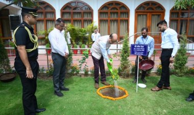 विश्व पर्यावरण दिवस के अवसर पर राज्यपाल श्री डेका ने लगाए पौधे