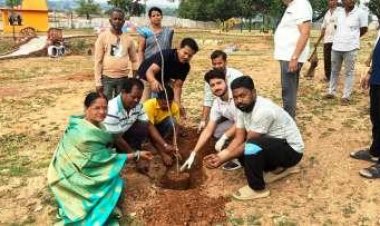 विश्व पर्यावरण दिवस पर वेस्ट पार्क में गूंजा हरित संदेश, वेस्ट मटेरियल से बनी आकर्षक कलाकृतियां बनीं आकर्षण का केंद्र
