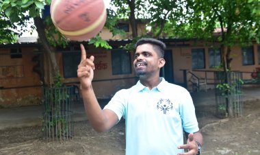 छत्तीसगढ़ के 'स्पेशल चैंपियन' का विश्व मंच पर कमाल, स्वीडन में भारतीय फुटबॉल टीम की जर्सी पहनकर खेलेंगे सत्यांशु दीप