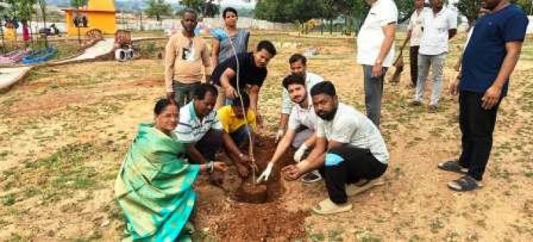 विश्व पर्यावरण दिवस पर वेस्ट पार्क में गूंजा हरित संदेश, वेस्ट मटेरियल से बनी आकर्षक कलाकृतियां बनीं आकर्षण का केंद्र