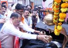 गुरु पूर्णिमा पर कोसमनारा पहुंचे मुख्यमंत्री विष्णु देव साय, सत्यनारायण बाबा धाम में की पूजा-अर्चना