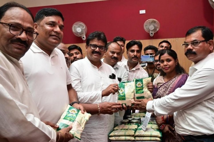 जीपीएम का ‘विष्णुभोग’ चावल बना महिलाओं की समृद्धि का नया ब्रांड, आधे घंटे में 45 हजार रुपये से अधिक की रिकॉर्ड बिक्री….