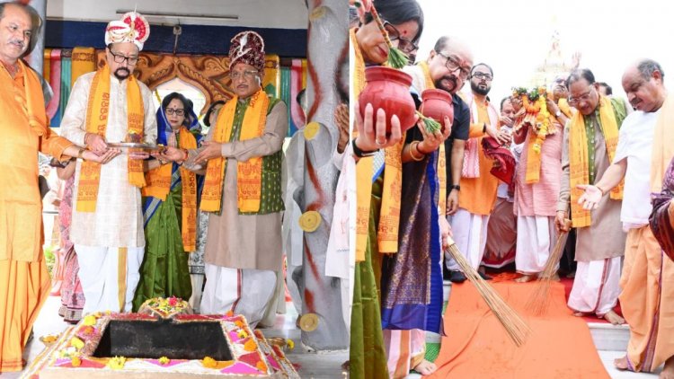 भगवान जगन्नाथ की भव्य रथयात्रा: राज्यपाल डेका और CM साय ने निभाई छेरा-पहरा की परंपरा, प्रदेश की सुख-समृद्धि की कामना की
