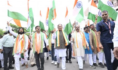 एक तिरंगा, हजारों दिल और एक संकल्प—‘राष्ट्र सर्वोपरि’; CM साय की अगुवाई में रायपुर में भव्य तिरंगा यात्रा