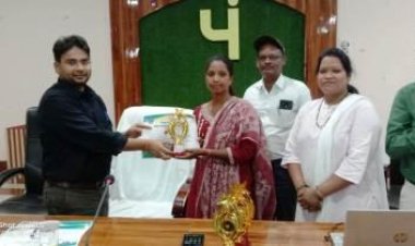 मुद्रा लोन में उत्कृष्ट कार्य करने वाली चार बिहान कैडर सम्मानित, सफलता की कहानी बनीं प्रेरणा