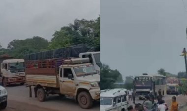 CG NEWS: RTO कर्मचारी की बत्तीमीजी से भड़के ट्रक चालक, नेशनल हाईवे-30 किया जाम