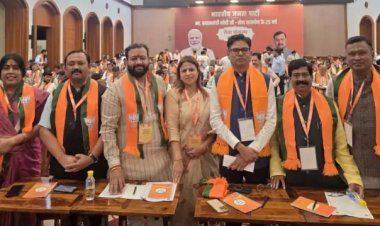 नितिन नबीन की अध्यक्षता में भाजपा की संपन्न हुई राष्ट्रीय बैठक, विभा अवस्थी समेत छत्तीसगढ़ की टीम हुई शामिल