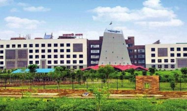 CG BREAKING : 31 IPS अधिकारियों के तबादले, पवन देव बने नगर सेना महानिदेशक, देखें पूरी लिस्ट
