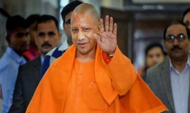 रक्षाबंधन पर योगी सरकार का तोहफा! महिलाओं के लिए फ्री बस सेवा, बस अड्डों पर उमड़ी भारी भीड़, जानें कब तक मिलेगा लाभ