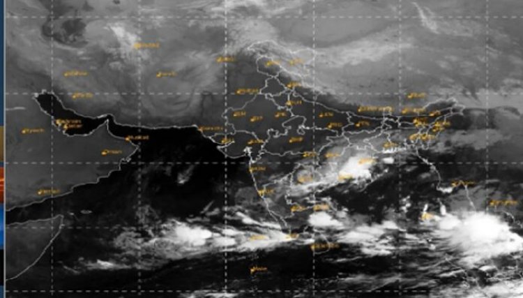 छत्तीसगढ़ के 30 जिलों में आंधी-बारिश का अलर्ट, 80 किमी तक चलेगी हवा