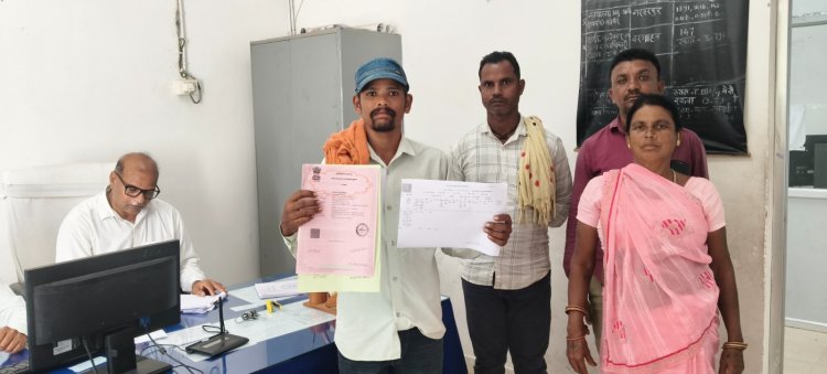 सेवा संकल्प अभियान : सेवा की कहानी  रजिस्ट्री हुई और नामांतरण भी, किसान चंद्रशेखर को नहीं लगाने पड़े दफ्तर के चक्कर