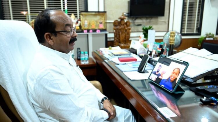 उप मुख्यमंत्री अरुण साव ने एशियन गेम्स की कबड्डी गोल्ड मेडलिस्ट संजू देवी से बात कर दी बधाई, कहा आपने छत्तीसगढ़ का बढ़ाया मान