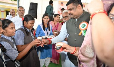 शिक्षा मंत्री यादव ने स्कूलों में साईंश्योर न्यूट्रिशन पायलट प्रोजेक्ट का किया शुभारंभ