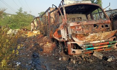 CG NEWS: आधी रात चलते ट्रक में लगी भीषण आग, पास खड़ा दूसरा ट्रक भी चपेट में,मचा हड़कंप