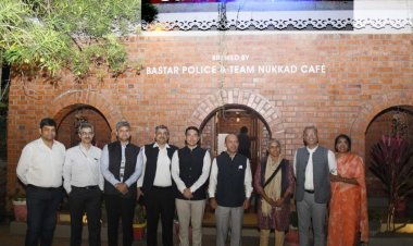 बस्तर में पुनर्वास और स्वावलंबन की मिसाल बना ‘पण्डुम कैफ़े’, केंद्रीय सहकारिता सचिव ने की सराहना