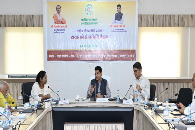 ​कागजों से निकलकर ज़मीनी स्तर पर दिखे शिक्षा नीति: उच्च शिक्षा मंत्री टंक राम वर्मा