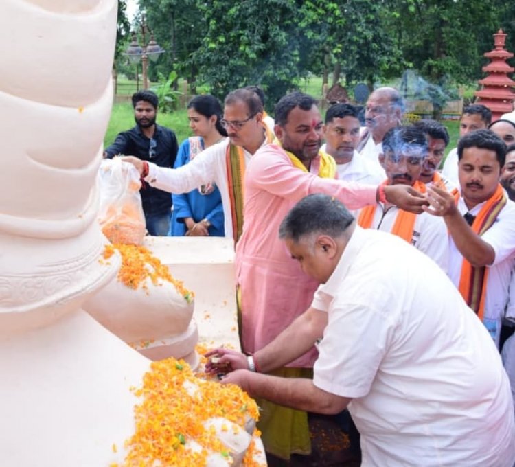 सेवा संकल्प अभियान: गुजरात से निकली बाइक रैली का उदयपुर में भव्य स्वागत, मंत्री  राजेश अग्रवाल ने किया आत्मीय अभिनंदन