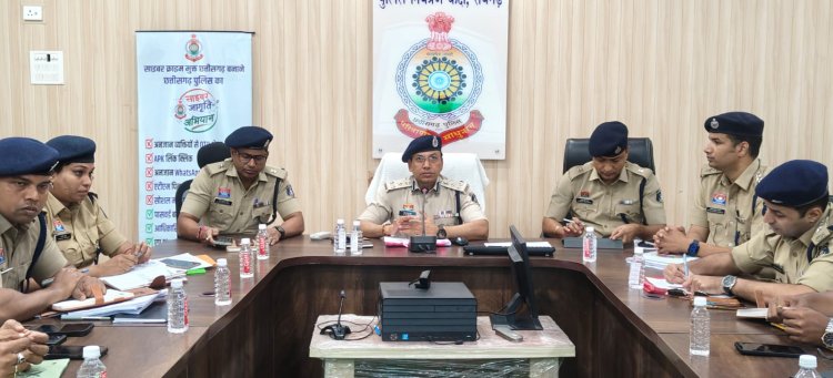 CG NEWS : शादी का झांसा देकर 5.65 लाख की ठगी, 4 महिलाओं समेत 5 आरोपी गिरफ्तार